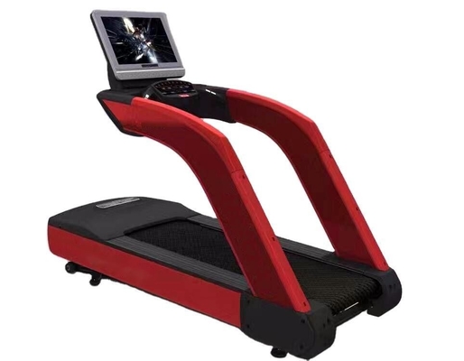 Logotipo personalizado disponible en una cinta de acero para entrenamiento cardiovascular en gimnasio comercial