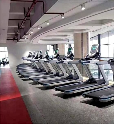 2110*980*1740 mm Caminadora comercial para entrenamiento cardiovascular Máquinas para caminar y correr