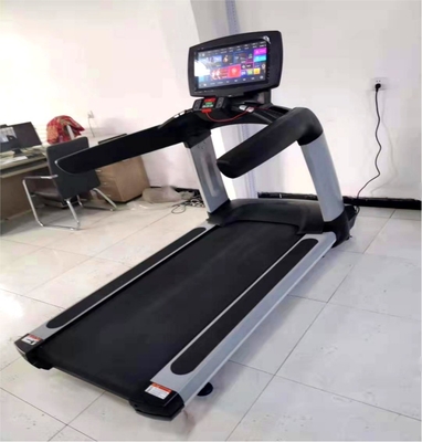 Equipo de gimnasio comercial de carga media Caminadora con pantalla táctil para entrenamiento cardiovascular