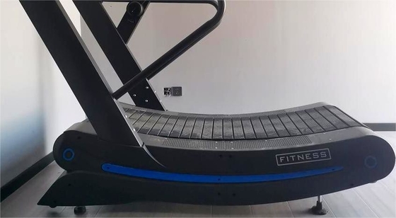 Q235 Equipo de gimnasio comercial Corredor de aire no motorizado Corredera manual Curva 165kg