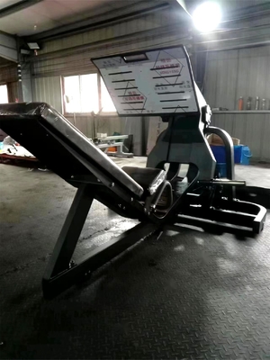 1300*1300*1200 Prensa para piernas de acero Equipo de entrenamiento de fuerza para gimnasio y hogar