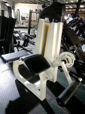 Equipo de entrenamiento de gimnasio de acero universal con asiento de piernas inclinadas para culturismo