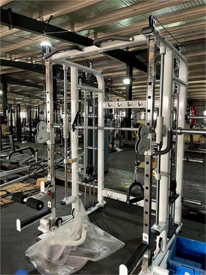 Centro de gimnasia todo en uno interior multifuncional de acero comercial Smith máquina pilas de peso