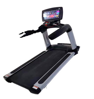 Caminadora de entrenamiento cardiovascular en interiores con cinturón de correr 580 * 3460mm y material metálico