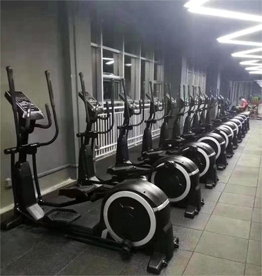 Máquina elíptica eléctrica de entrenamiento cardiovascular para el ejercicio en el hogar