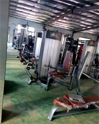 Inicio Ejercicio comercial Equipo de acondicionamiento físico ajustable para prensas de pantorrilla y extensiones de piernas