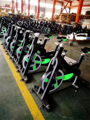 Equipo de gimnasio Flywheel de 18 kg para entrenamiento cardiovascular comercial y fortalecimiento corporal