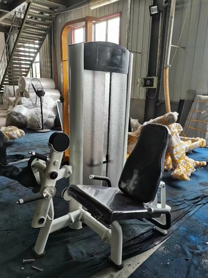 Máquina de extensión de piernas con asiento de acero ideal para el entrenamiento de las espinillas del cuádriceps de los cargadores medios