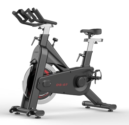 Equipo de gimnasio en casa universal de acondicionamiento físico Construcción corporal Girando en interiores Ejercicio Fit Bike