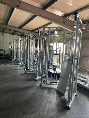 Obtenga los mejores resultados con la máquina de cable de entrenador funcional y el bastidor de gimnasio multifunción
