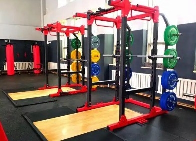 Inicio/Recuadro de gimnasia multifunción comercial para el estante de sentadillas y entrenamiento de fuerza de cuerpo completo