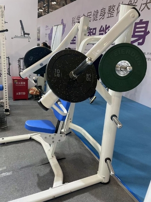 Lleve su entrenamiento torácico al siguiente nivel con nuestra máquina de prensa inclinada con placa.