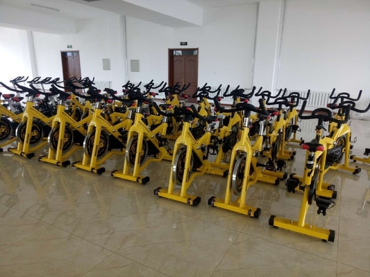 Acero de dos capas de electrostática en polvo de recubrimiento de la superficie de la bicicleta interior para el ejercicio cardiovascular