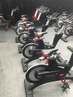 Equipo de acero para gimnasio en casa, bicicleta interior giratoria para entrenamiento profesional