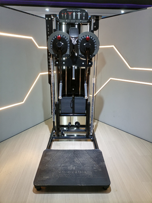 Máquina de ejercicios de gimnasio de carga media de pie con selección de carga de alfiler 1400 * 760 * 1960 mm