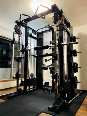 Máquina de entrenamiento comercial de Smith, portaalimentación multifuncional Equipo de acondicionamiento físico interior