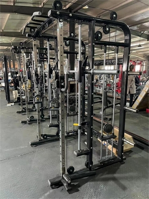 TIG Soldadura de gimnasio multifunción Cables máquina Smith en tubo rectangular de acero Q235