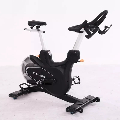 Revestimiento de polvo electrostático de dos capas Ciclismo en interiores Bicicleta giratoria con resistencia magnética
