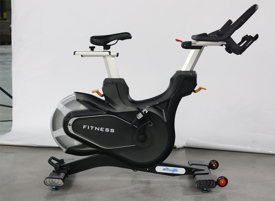 Revestimiento de polvo electrostático de dos capas Ciclismo en interiores Bicicleta giratoria con resistencia magnética