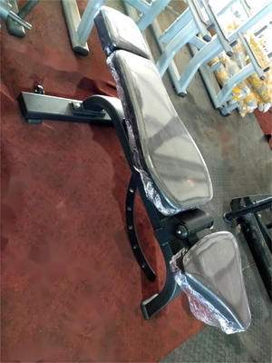 Cargador medio Equipo de gimnasio comercial Banco de peso Banco súper ajustable 1500*600*800mm