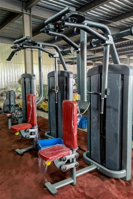 Máquina de volar de cubierta pectoral para construir brazos y fuerza torácica en equipos de gimnasio de acero