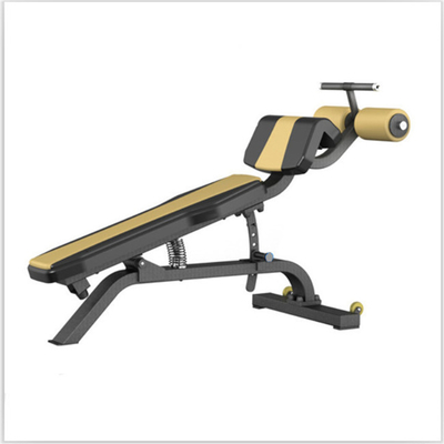 Equipo de gimnasio de metal de aptitud ajustable de la declinación del banco entrenador de cuerpo directo para los entrenamientos