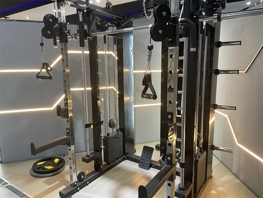 Antes de la construcción del cable de acero Cage de energía cruzada para el entrenamiento de gimnasio multifuncional
