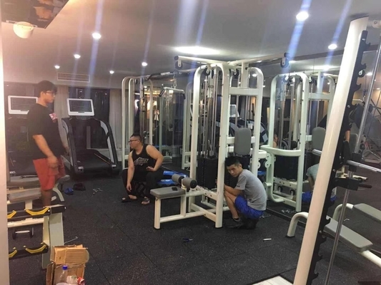 Gimnasio en interiores Casa 5 Estación Multi Gimnasio Power Rack Pull Up Machine con tubo de acero Q235