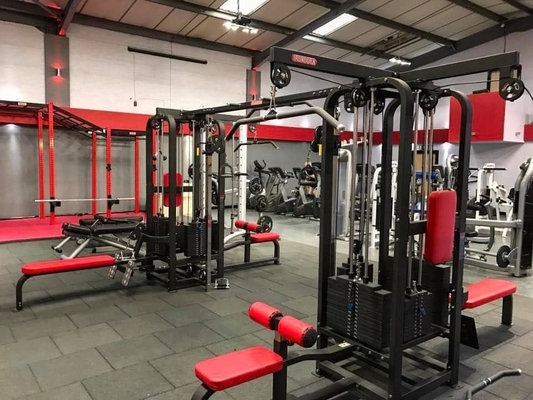 Gimnasio en interiores Casa 5 Estación Multi Gimnasio Power Rack Pull Up Machine con tubo de acero Q235