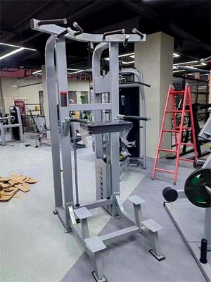 Máquina de entrenamiento funcional para torres de energía