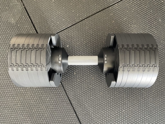Obtenga brazos más fuertes con el conjunto de entrenamiento de pesas libres para hombres de mancuernas ajustables
