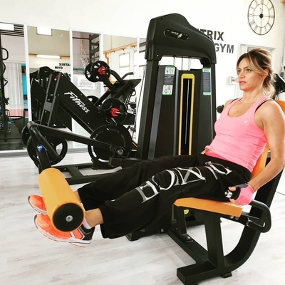 Bodybuilding Selección de carga de alfiler Extensión de piernas sentada para entrenamiento funcional