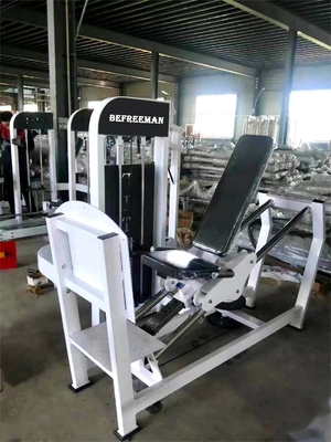 Máquina de ejercicios con pesas para uso comercial Máquina de prensado de piernas horizontal sentada para uso comercial
