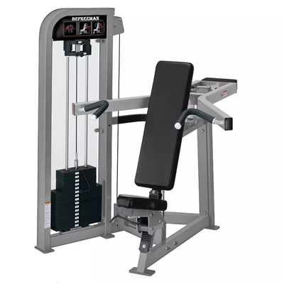 Máquina de gimnasia para el hogar de carga media para ejercicios de presión en el hombro usando el cuerpo de ejercicio físico