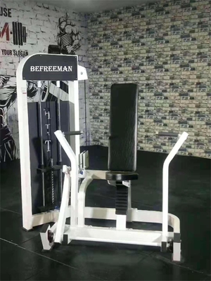 Equipo de gimnasio de entrenamiento de fuerza