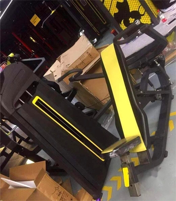 Sillón ajustable con pines cargados con presión de hombro inclinada para construir el cuerpo y los brazos fuertes